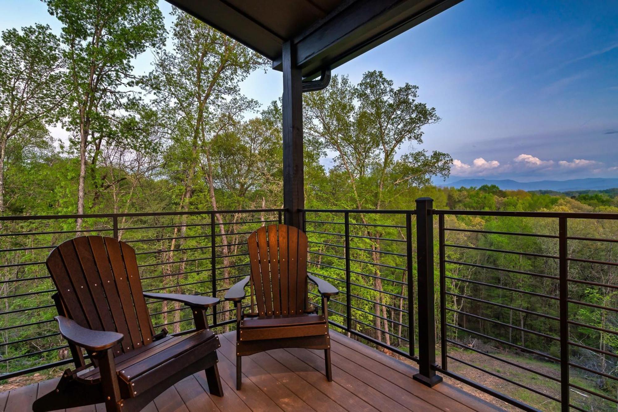 Halle Beary By Avantstay Indoor Pool Hot Tub Sunset Views سيفيرفيل المظهر الخارجي الصورة